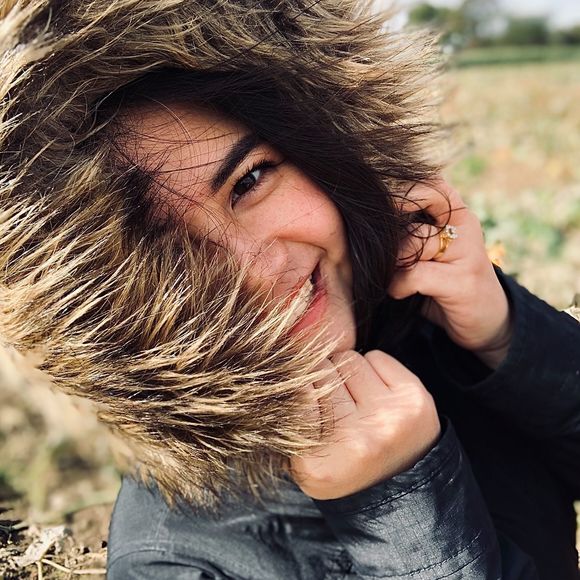 Meet your Posher, Khrisa - Picture 1 of 1